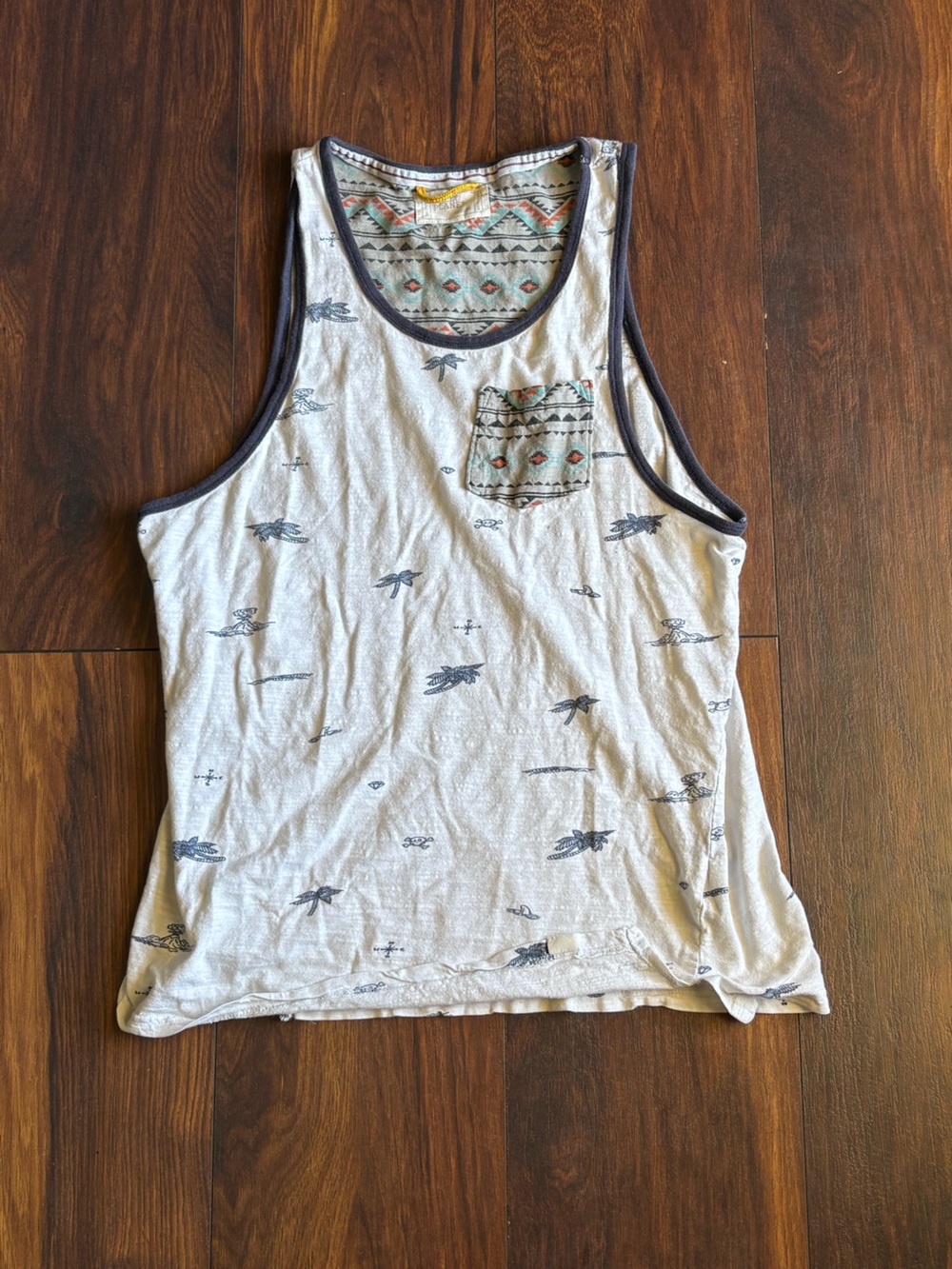 Free Planet Tank Top Shirt Mens Medium Southwestern Summer